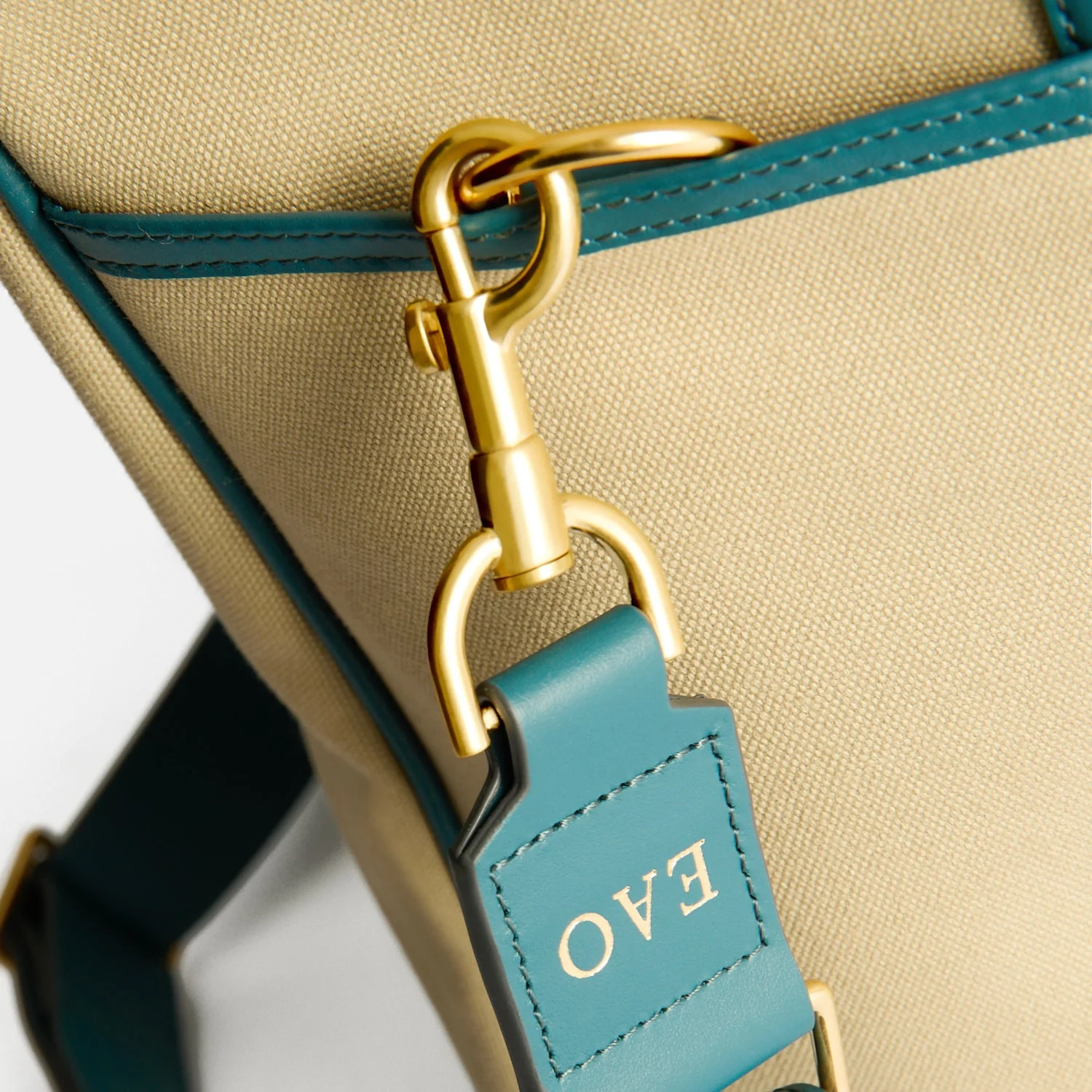 Bespoke Walton Travel Bag - Image 10