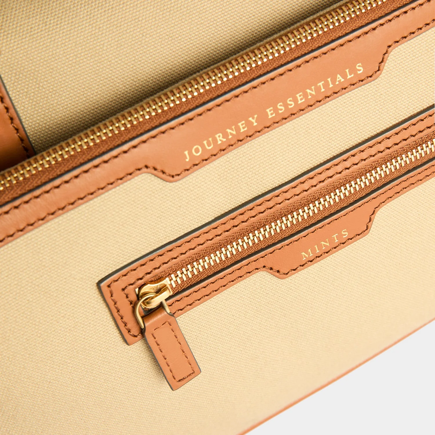Bespoke Walton In-Flight Bag - Image 10