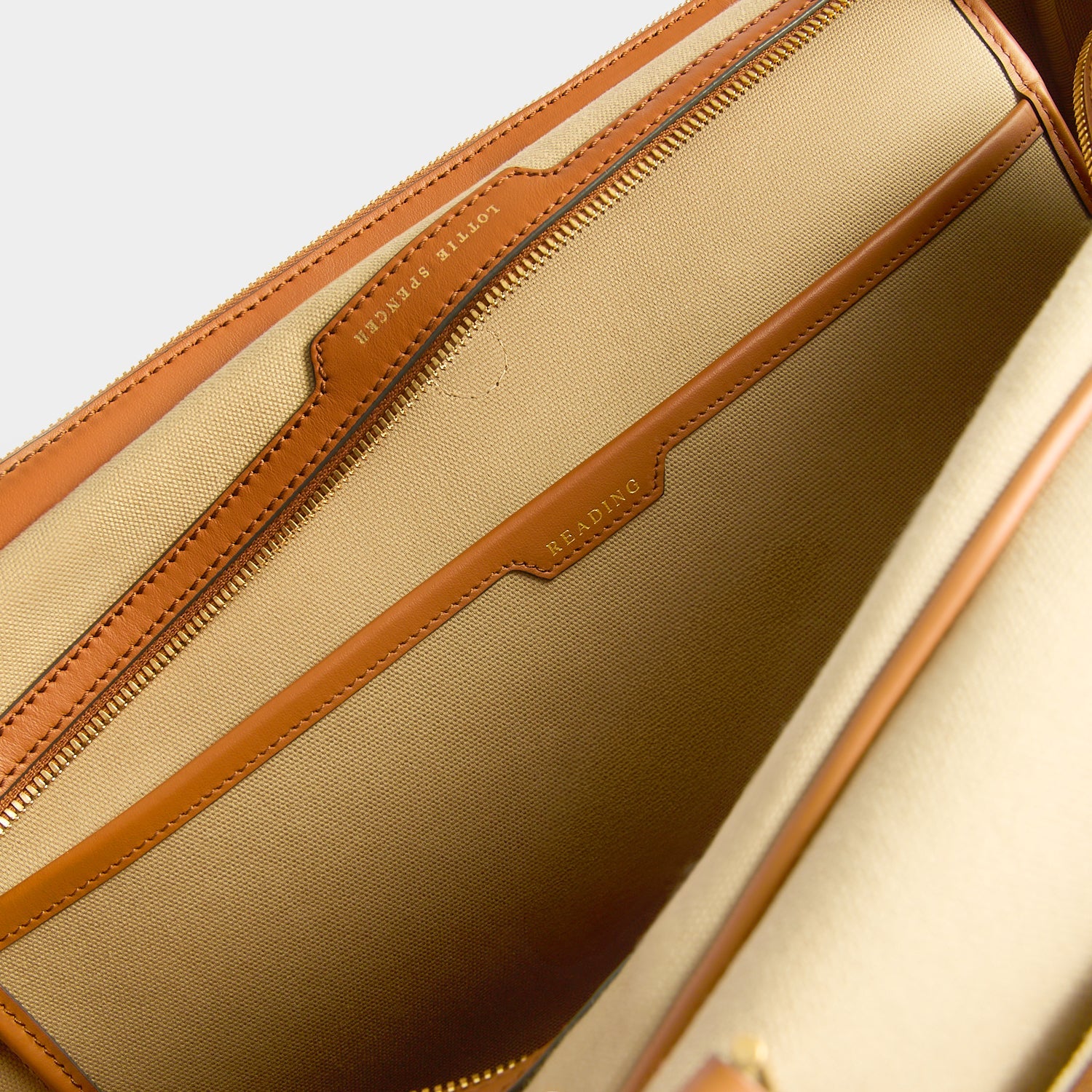 Bespoke Walton In-Flight Bag - Image 17