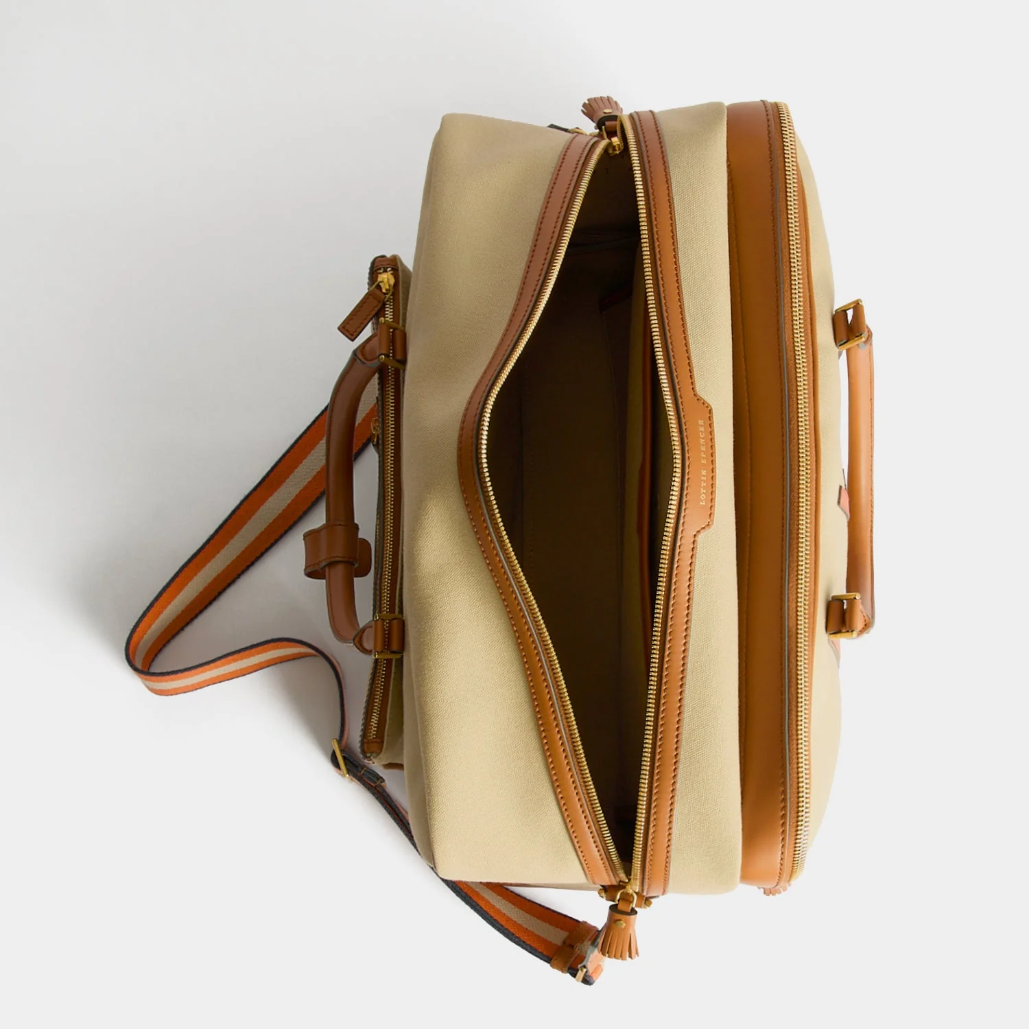 Bespoke Walton In-Flight Bag - Image 19