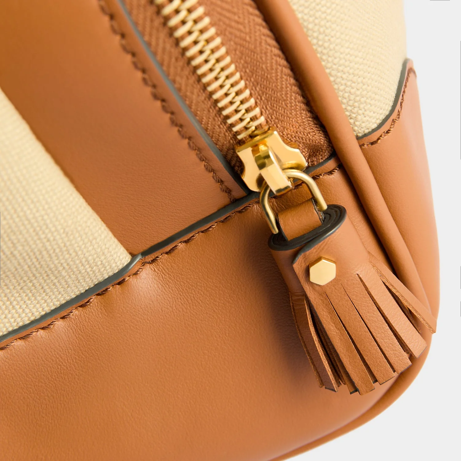 Bespoke Walton In-Flight Bag - Image 8