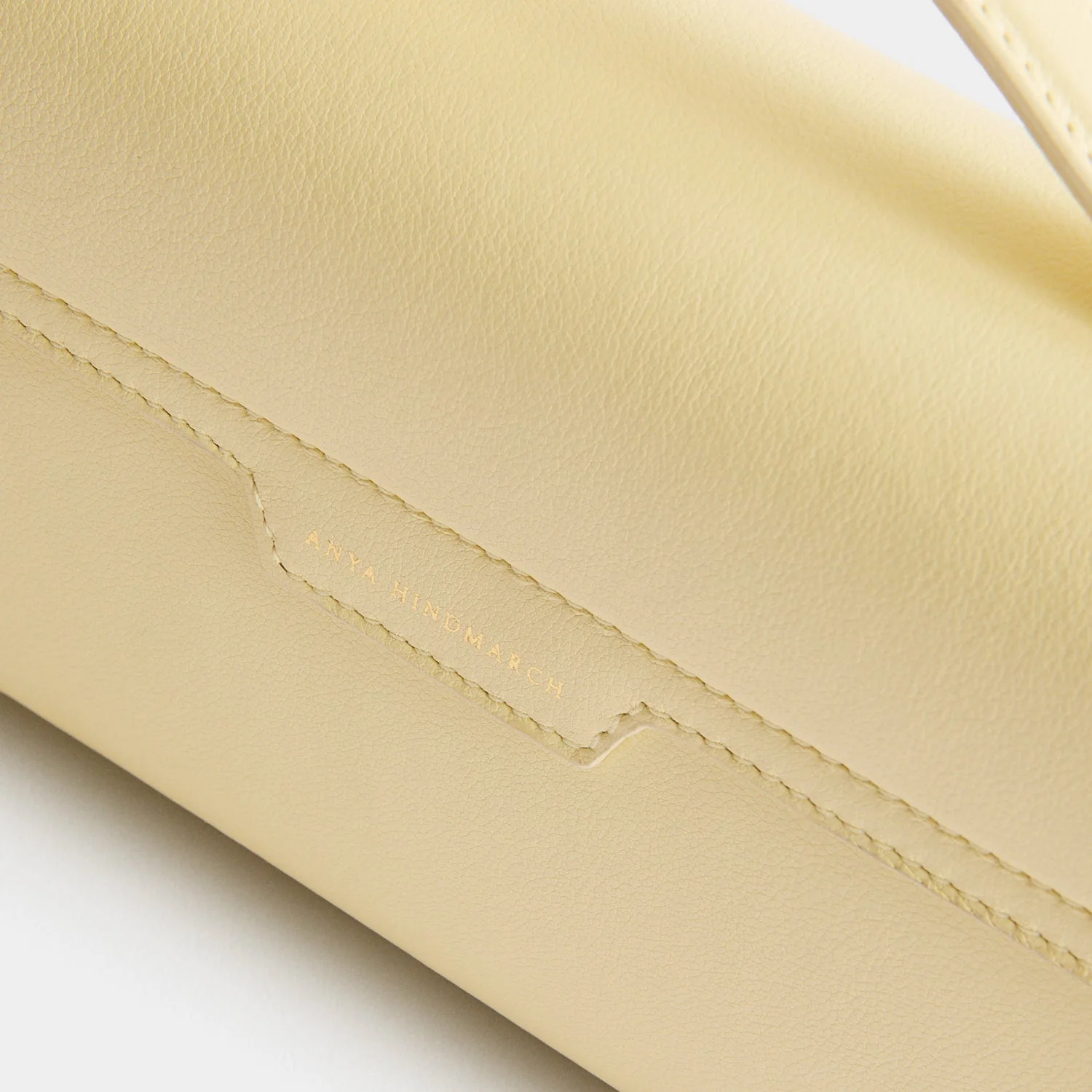 Mortimer Clutch - Image 10