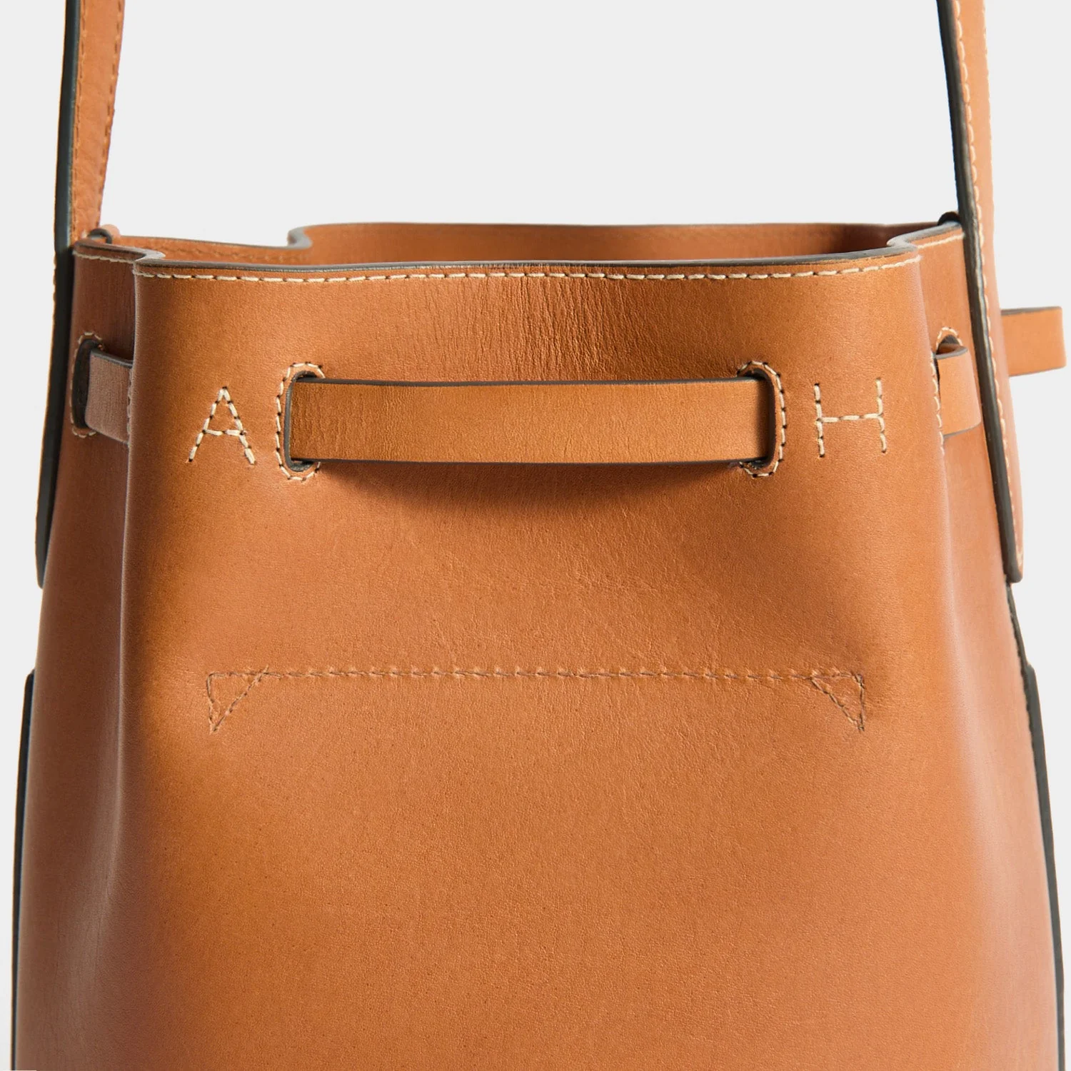Return To Nature Small Bucket Bag - Image 4