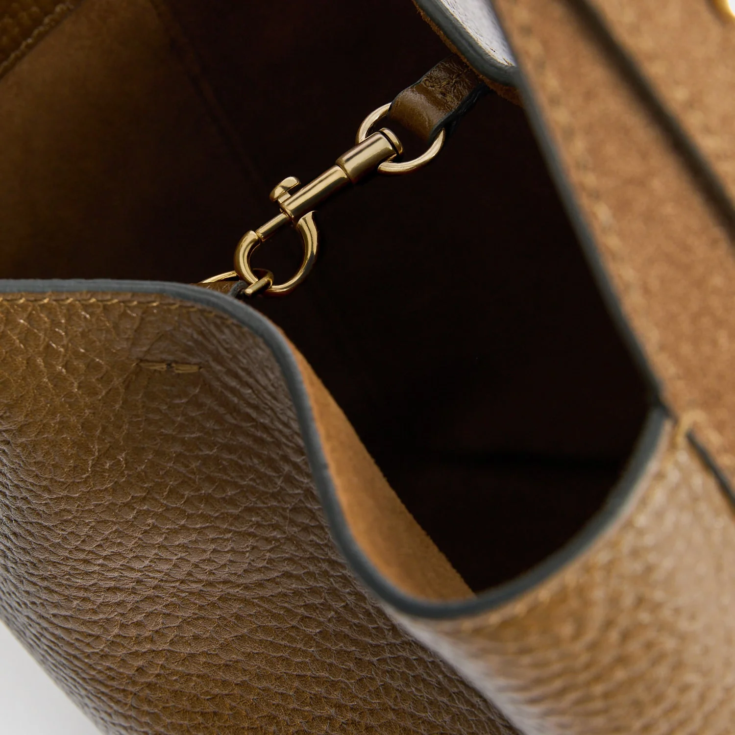 Ringo Pebble Grain Shoulder Bag - Image 8